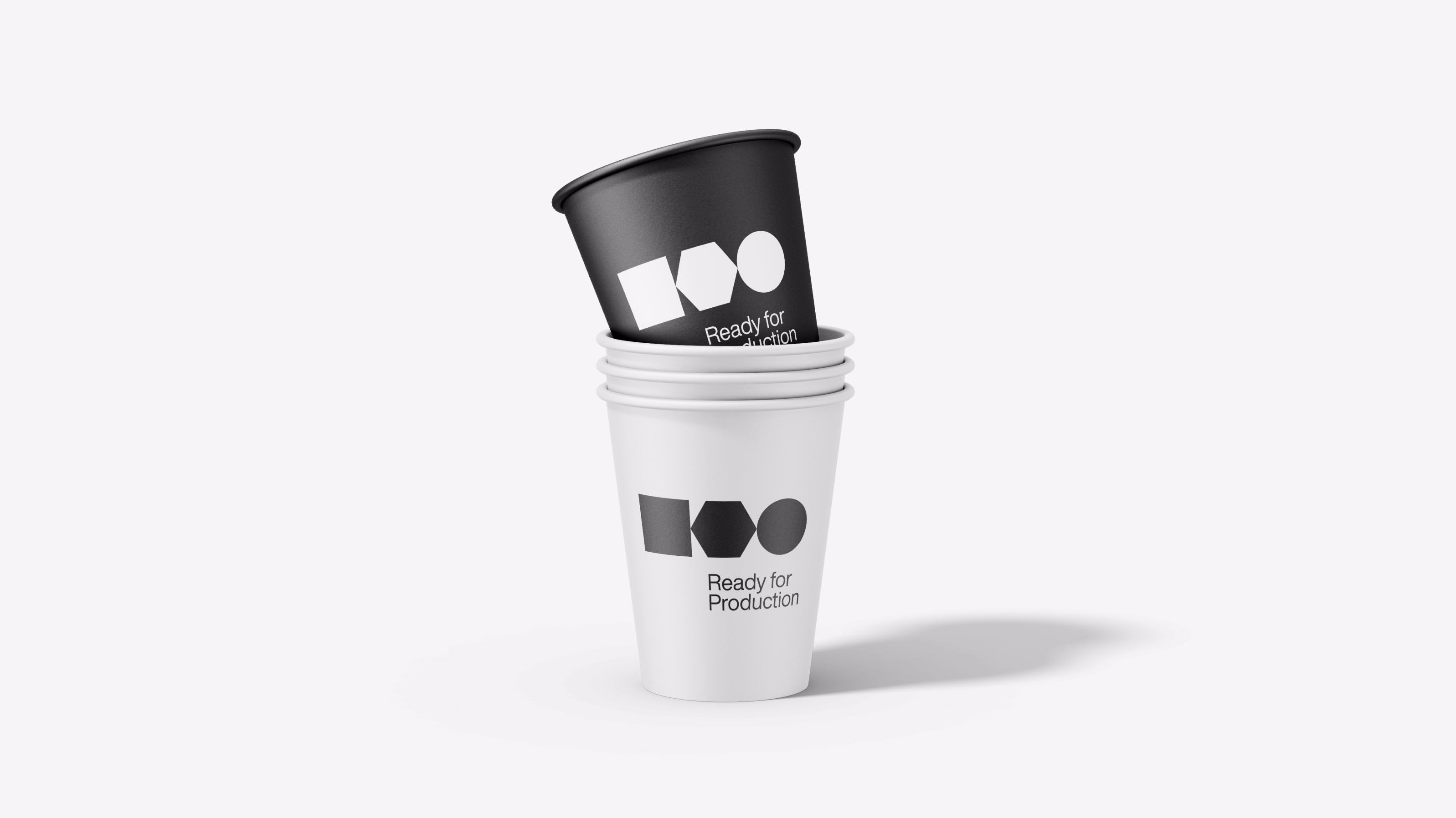Ready for Production — Mockups de copos de papel com logo da marca